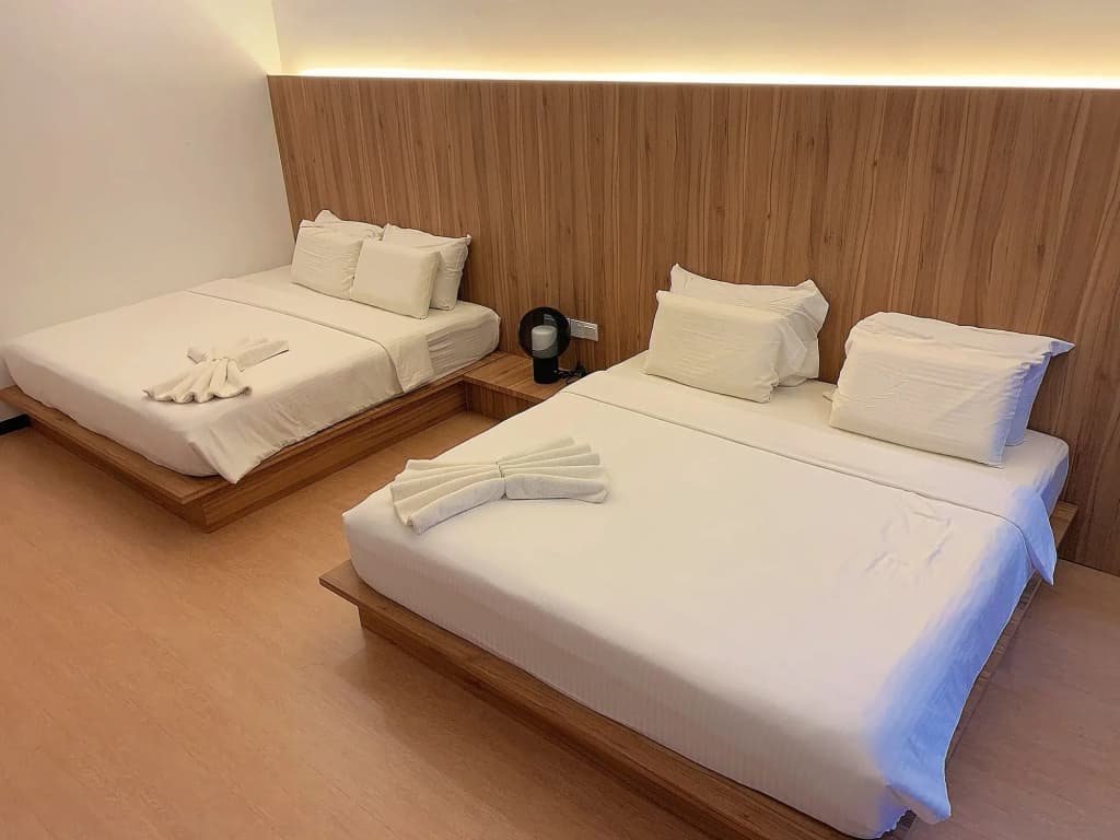 Lot 33 Boutique Hotel - photo 3
