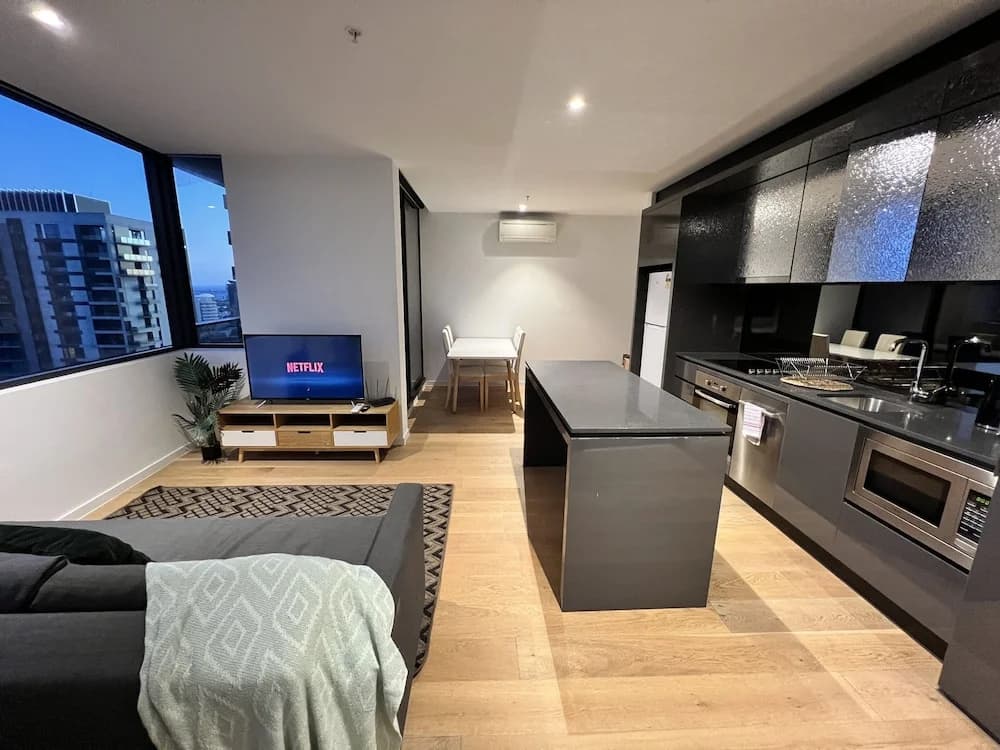 ReadySet Apartments at Manhattan - photo 19