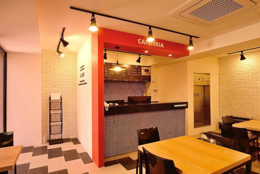 Red Guest House - photo 13