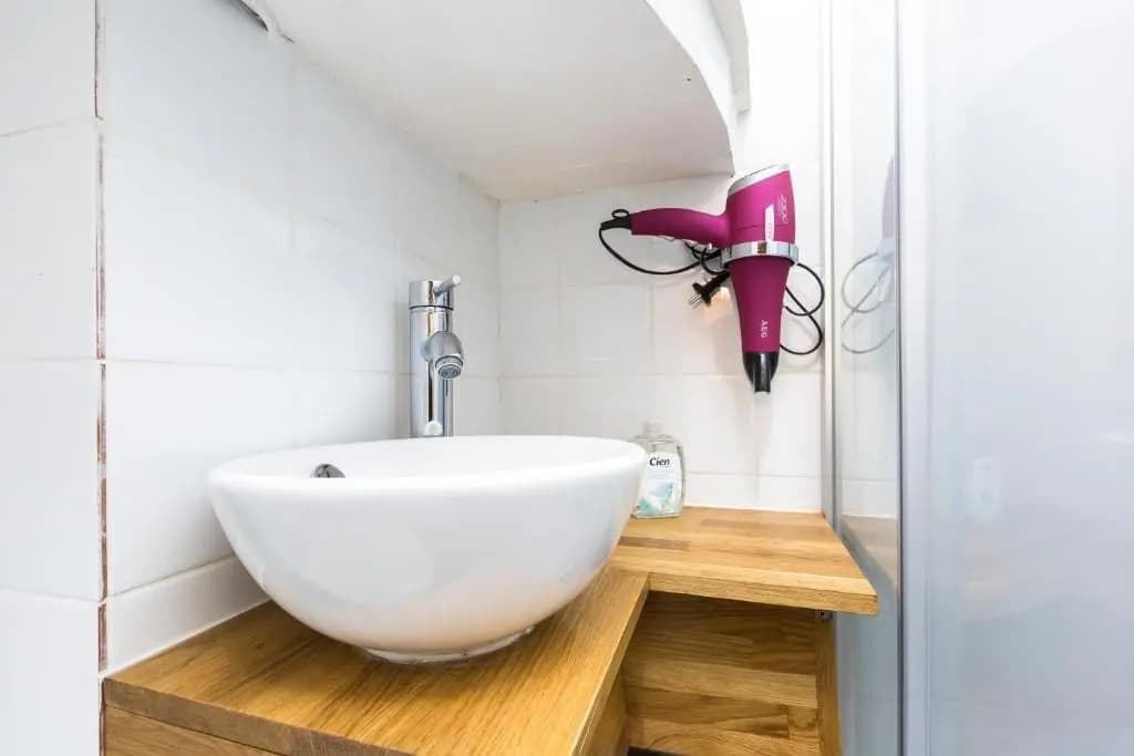 Charming 20m² near LE MARAIS - photo 8