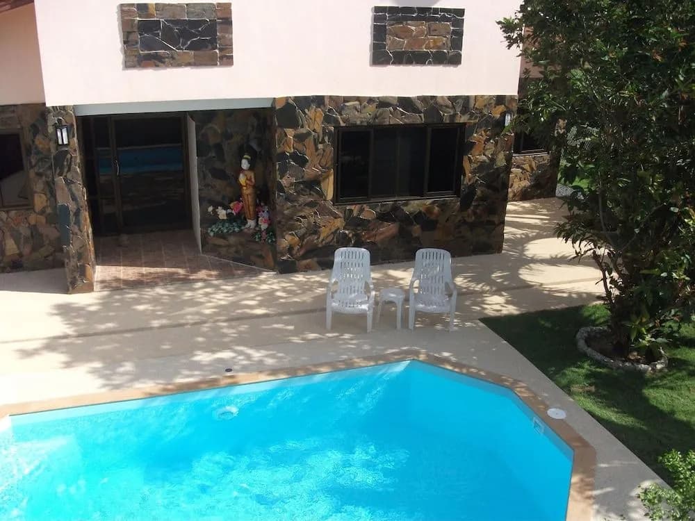 Tan Rock Resort - photo 10