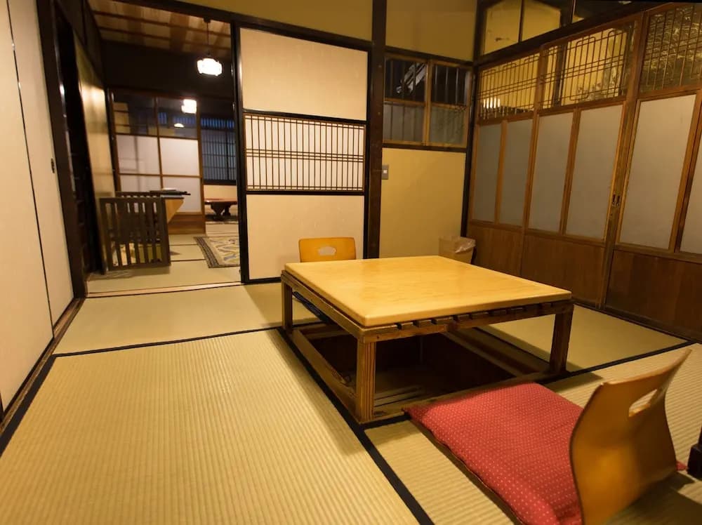 Itsutsuji hermitage - photo 3