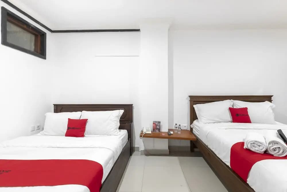 RedDoorz near Art Centre Bali - photo 3