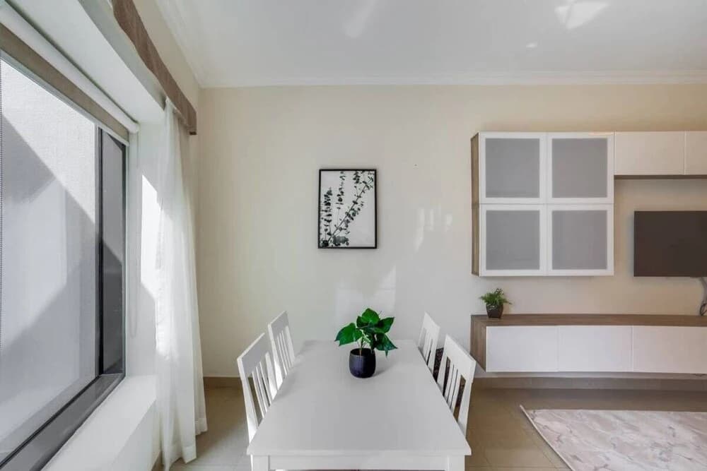 Spacious & Bright Apt In Marina, Sleep 6! - photo 2