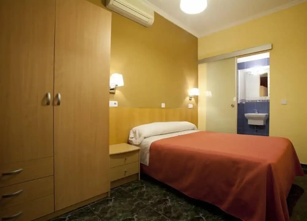 Hostal Prim - photo 4