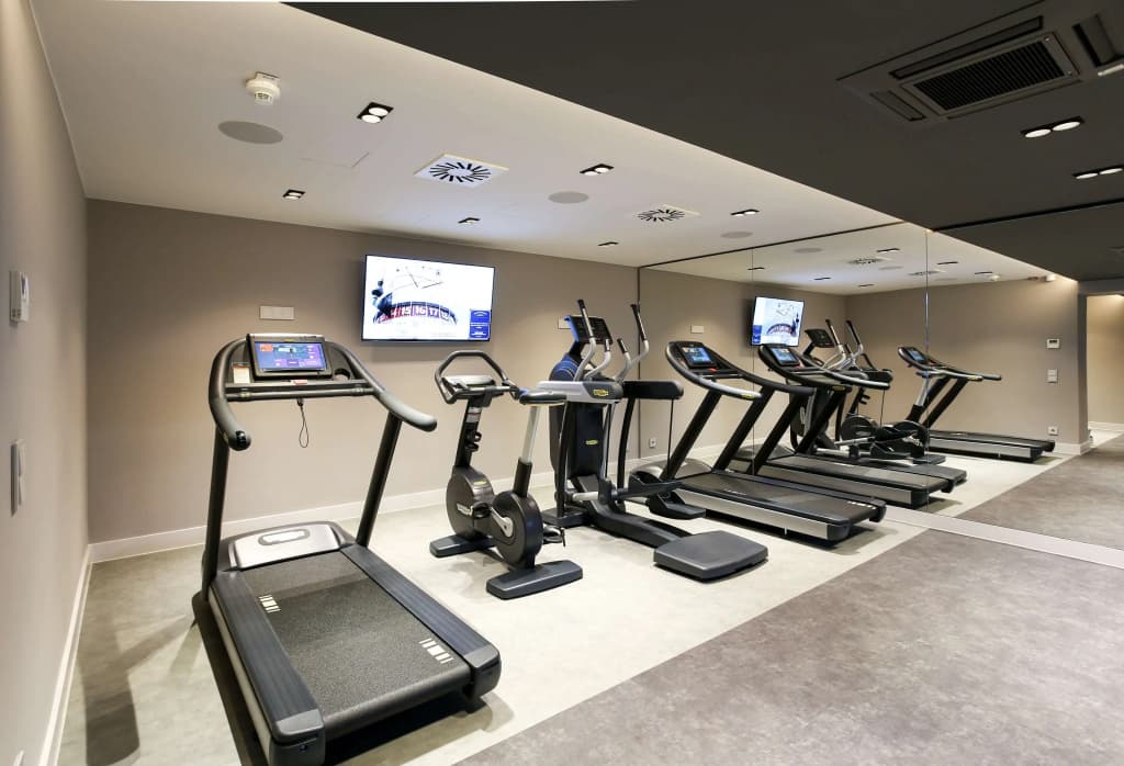 art'otel Berlin Mitte powered by Radisson Hotels - photo 23