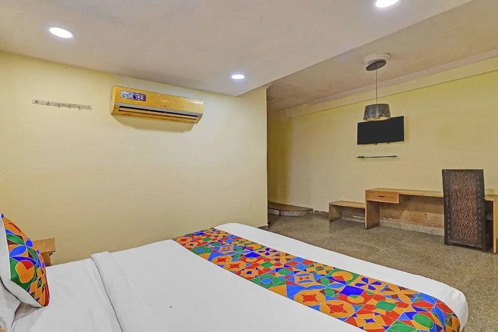 Fabhotel Silver Inn Residency - photo 8