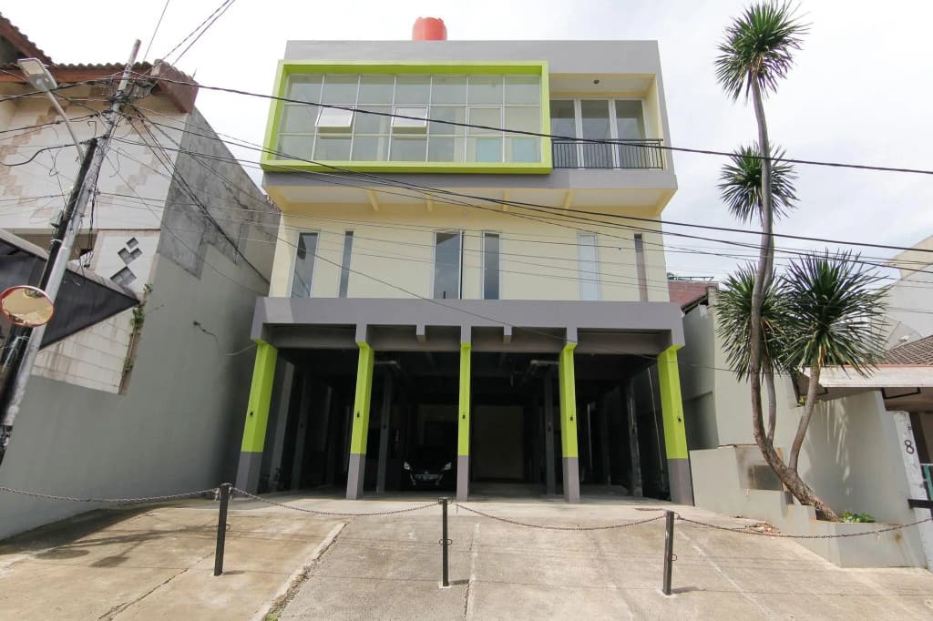Tebet Utara Suites - photo 22