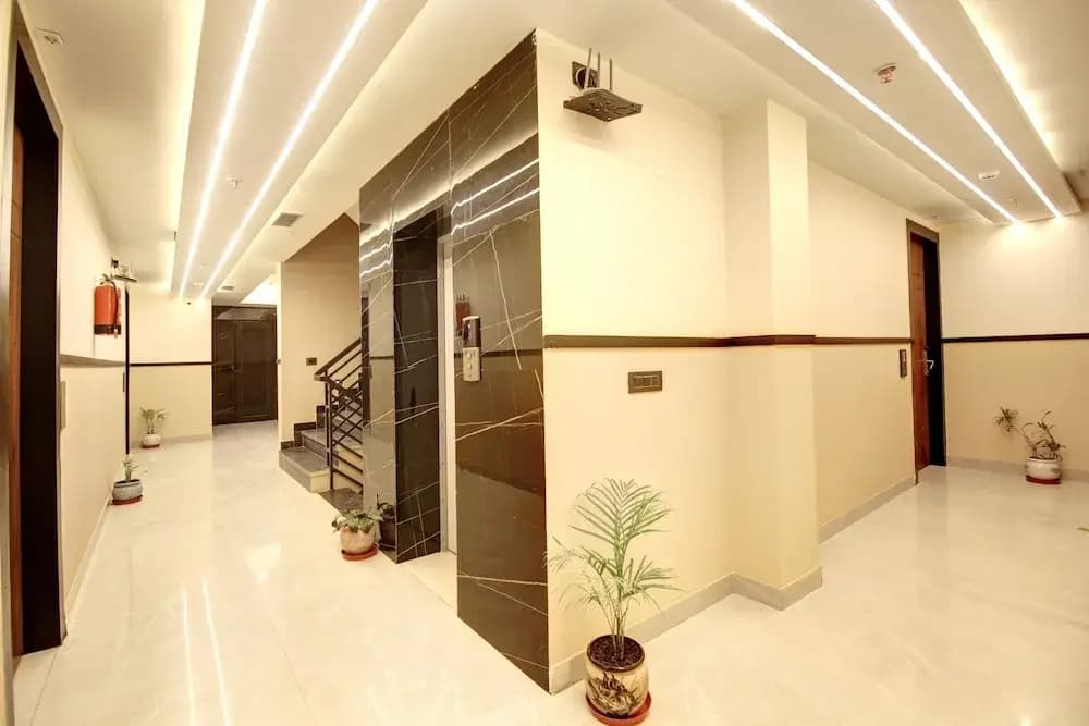 Hotel Smart Suites - photo 12
