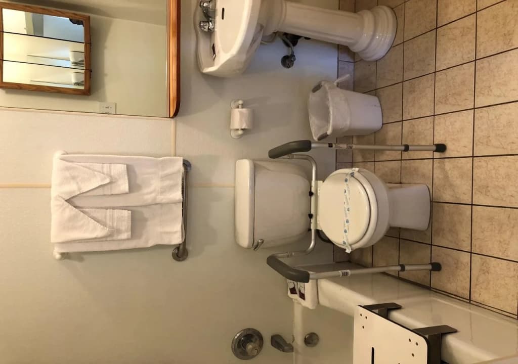 LAX Suites - photo 7