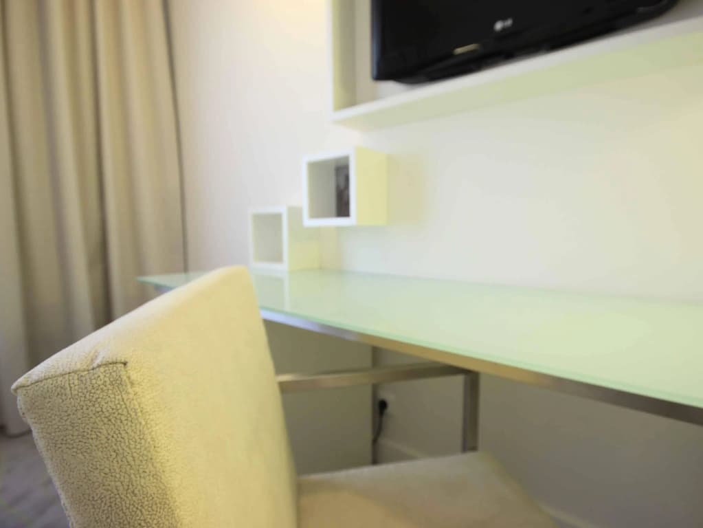 Pure White - photo 3
