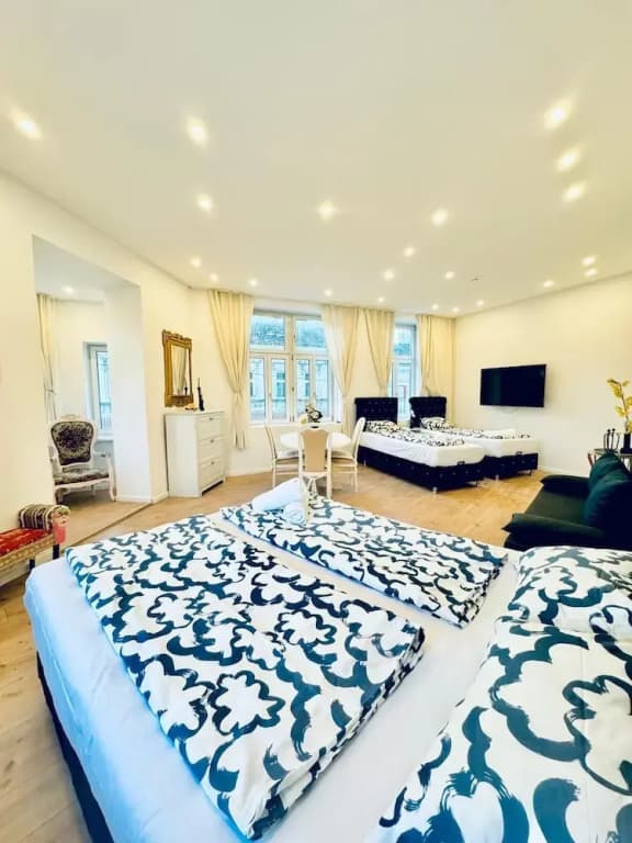 Comfortable 3BR Stay Kaufpark Area - photo 9