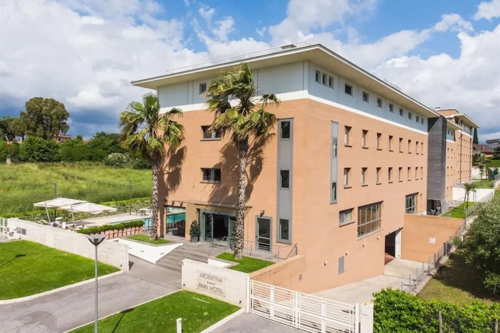 Ardeatina Park Hotel - photo 20
