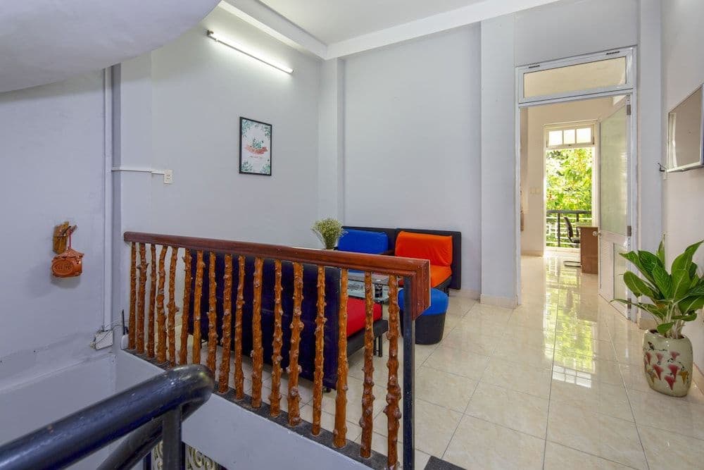 T P House 5 - photo 13