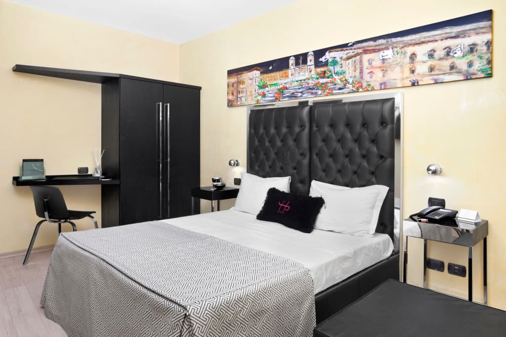 LHP Siena Hotel - photo 4