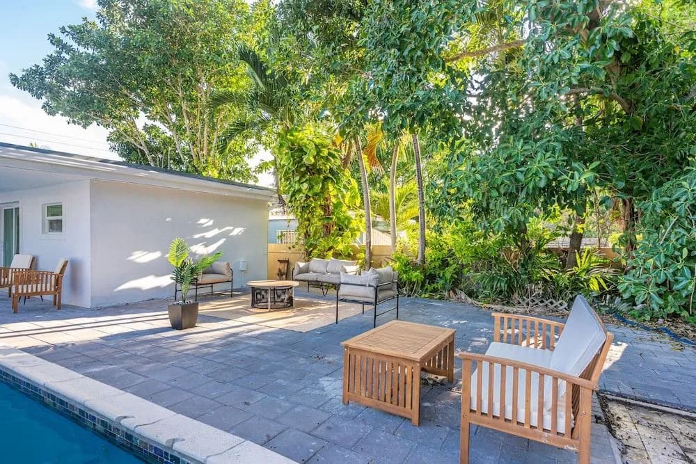 Deluxe Coral Park 5BD Brand New Villa - photo 13