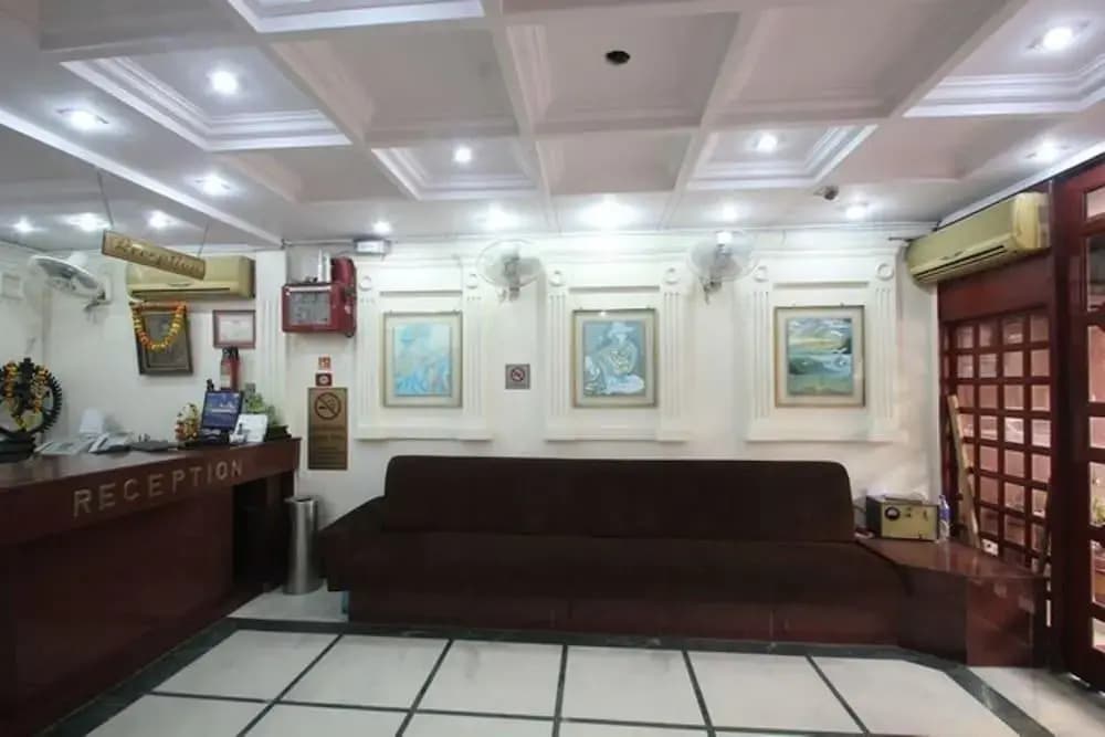 Hotel Classic Karol Bagh - photo 2