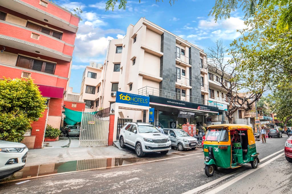 FabHotel Anutham Saket - photo 12