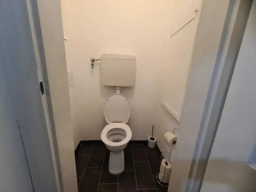Chic 2BR Apt Downtown Long Stay - photo 7