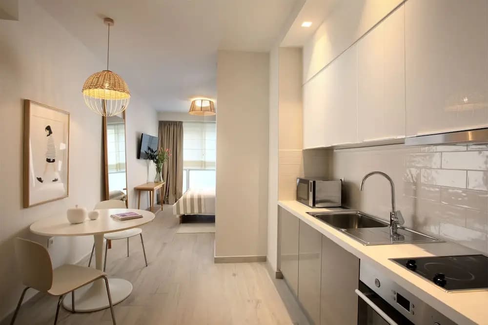 Joy Luxury Central Apartment - photo 1