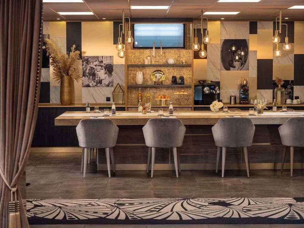 Niepce Paris Hotel, Curio Collection by Hilton - photo 24