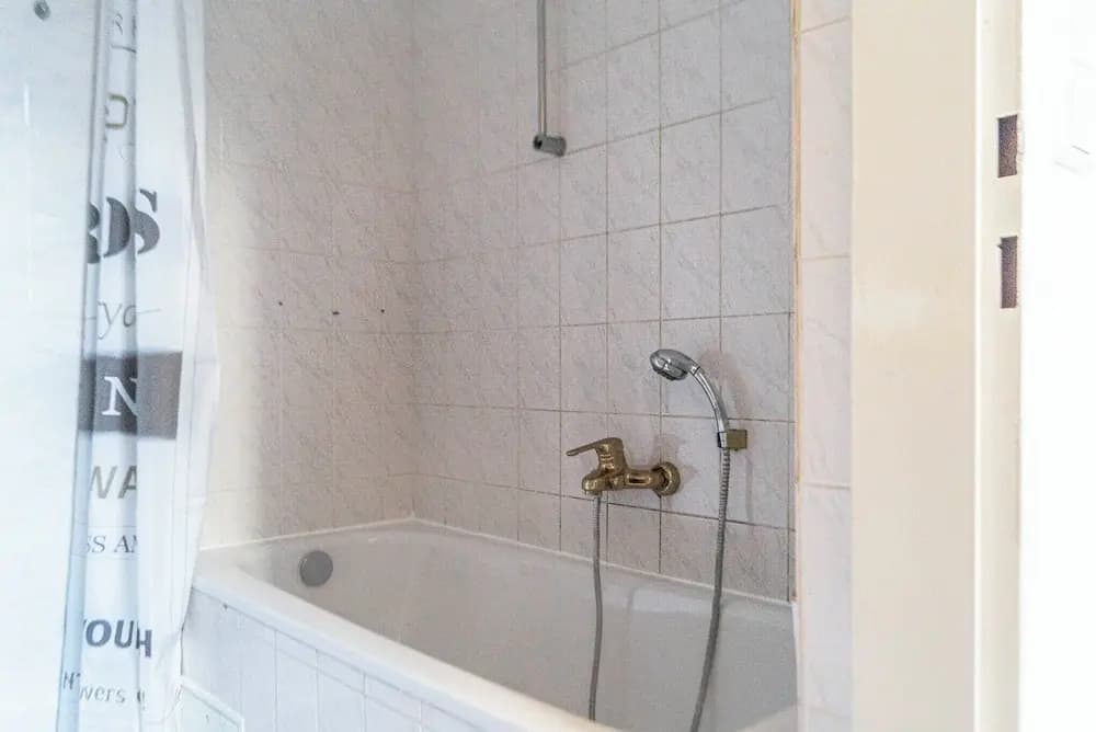Private Room Long Stay Great Location - photo 25