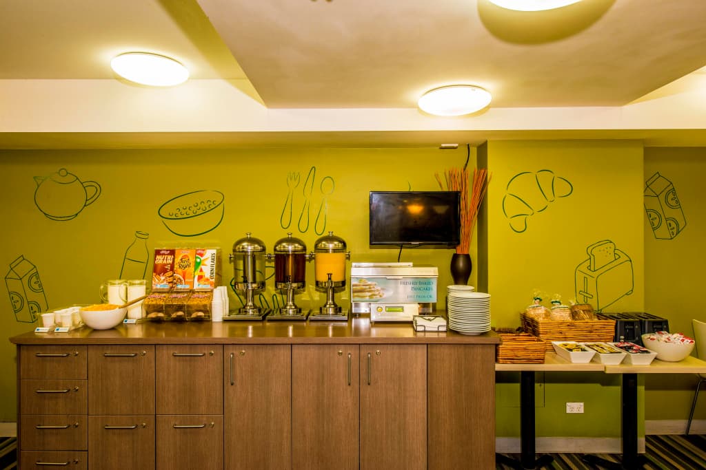 ibis budget Sydney Airport - photo 21