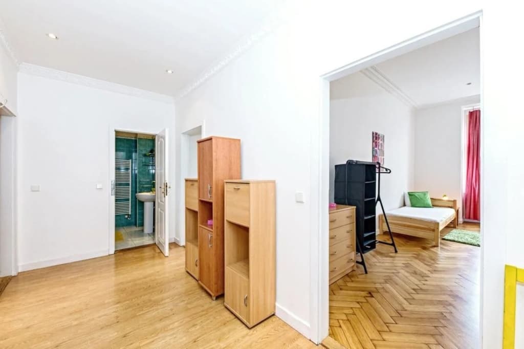 Chill Hill Apartments - photo 4