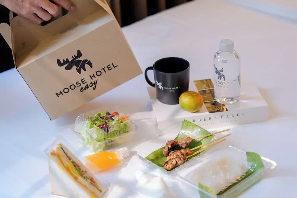 Moose Easy Hotel - photo 10
