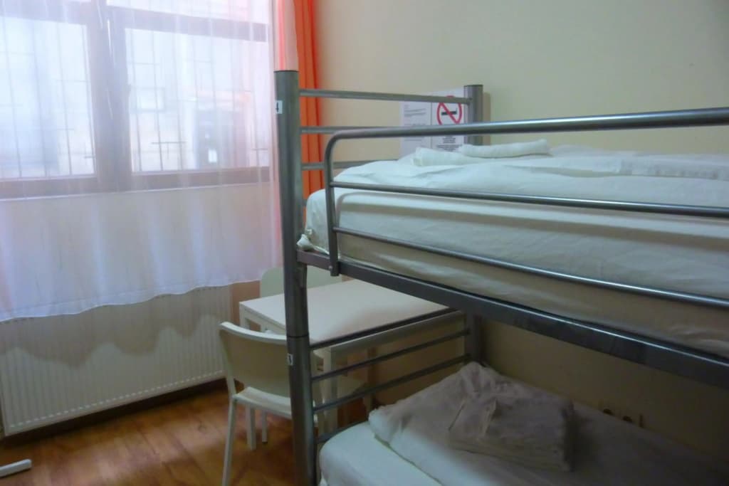 Center Hostel And Guest House - photo 1
