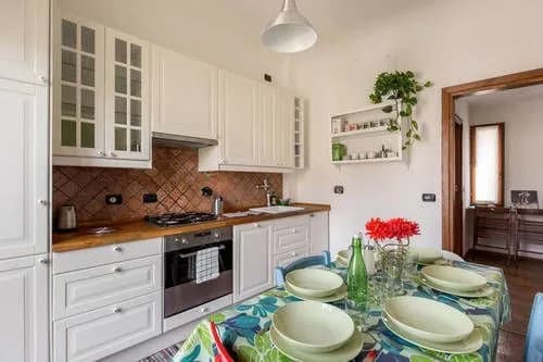 Family Apartment - photo 9