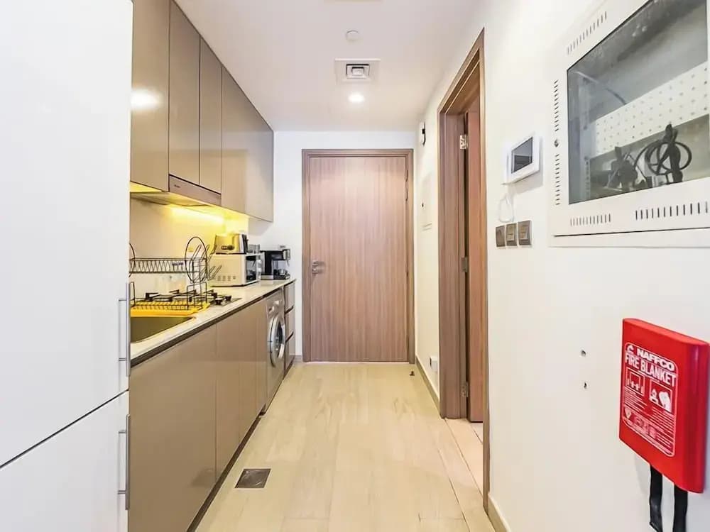 Relaxing Studio Retreat in Vibrant Meydan City, - photo 21