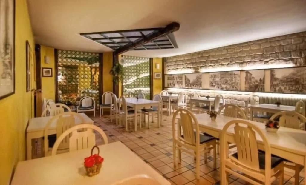 Le Faubourg Hotel  - photo 19