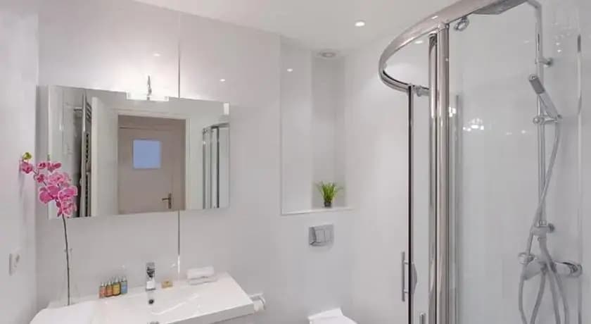 Modern Holiday Haven - photo 7