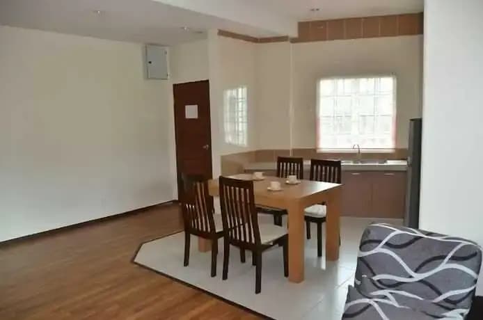 Iris House Resort - photo 11
