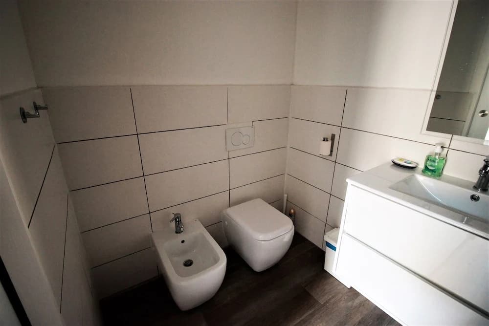 Budapest Easy Flat - Teresa Lux Apartment - photo 9