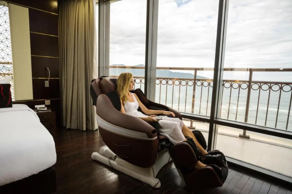 Holiday Beach Hotel Danang - photo 47
