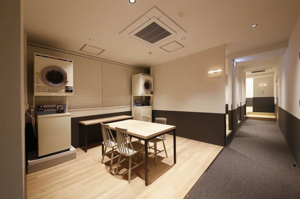White Hostel shinsaibashi - photo 22