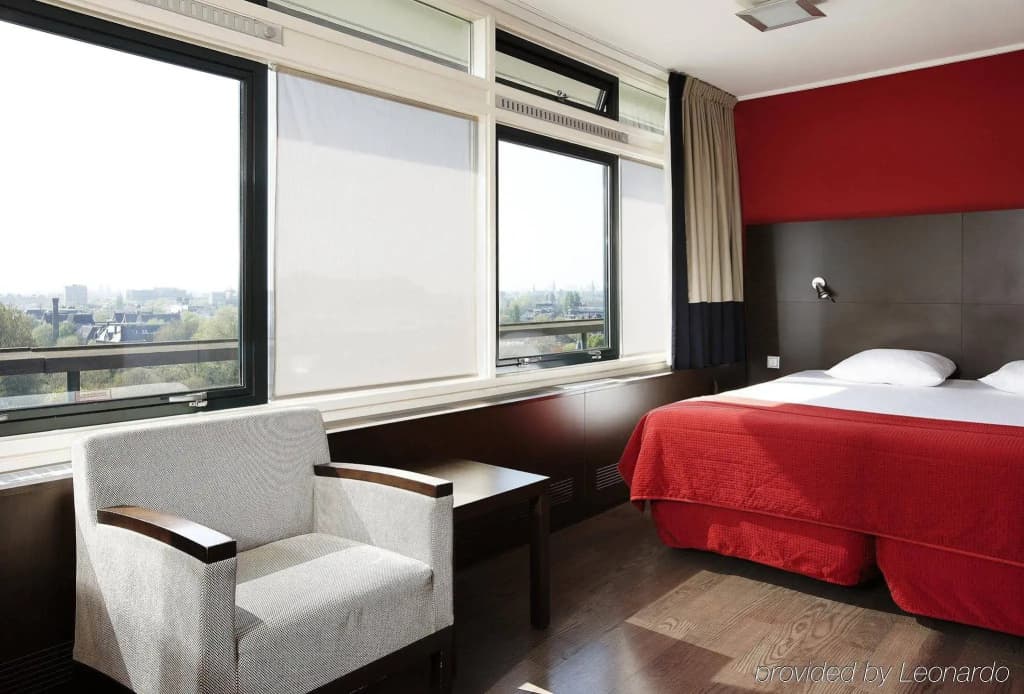KIT Hotel - photo 3