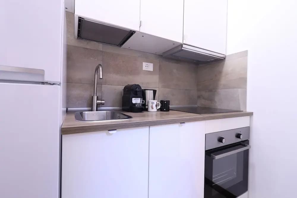 Piazza Navona Apartments - photo 16