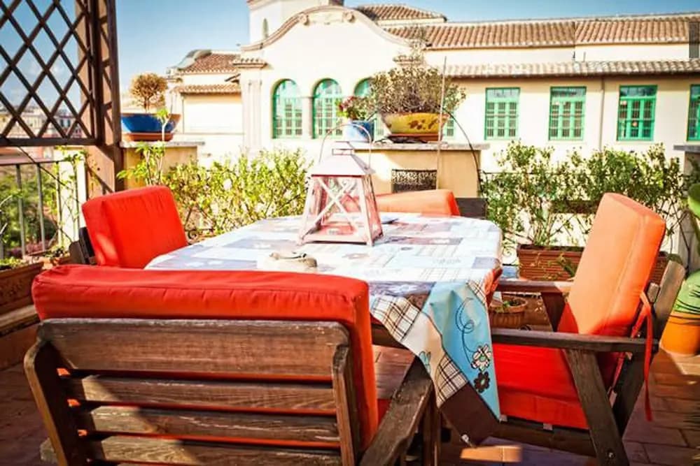 Laura's Brother Terrace - photo 8