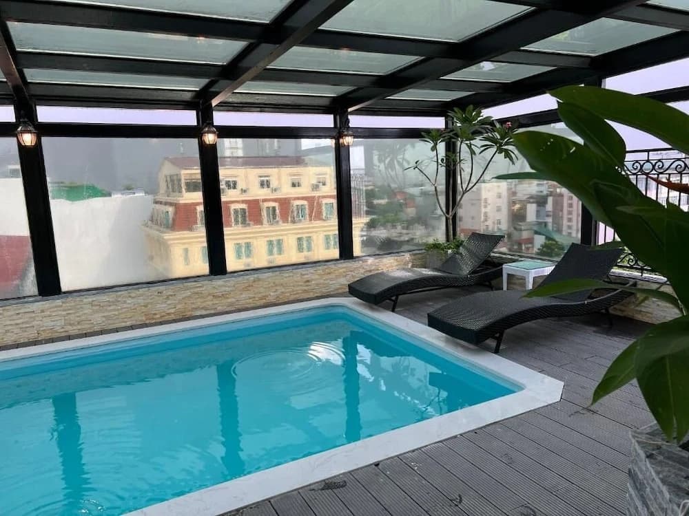 Skylark Boutique Hotel - photo 10