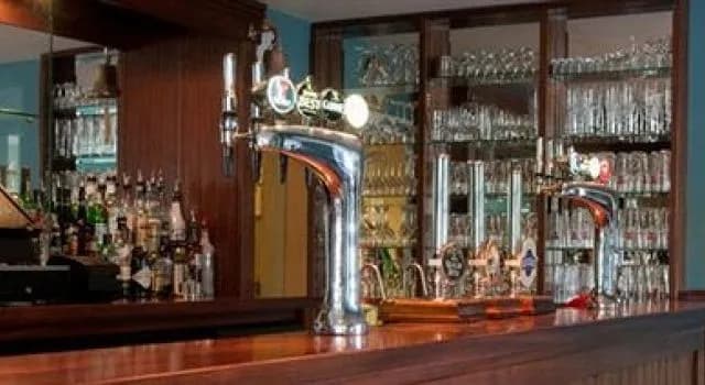 The Bridge Inn - photo 18