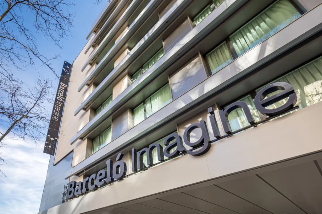 Barceló Imagine - main photo