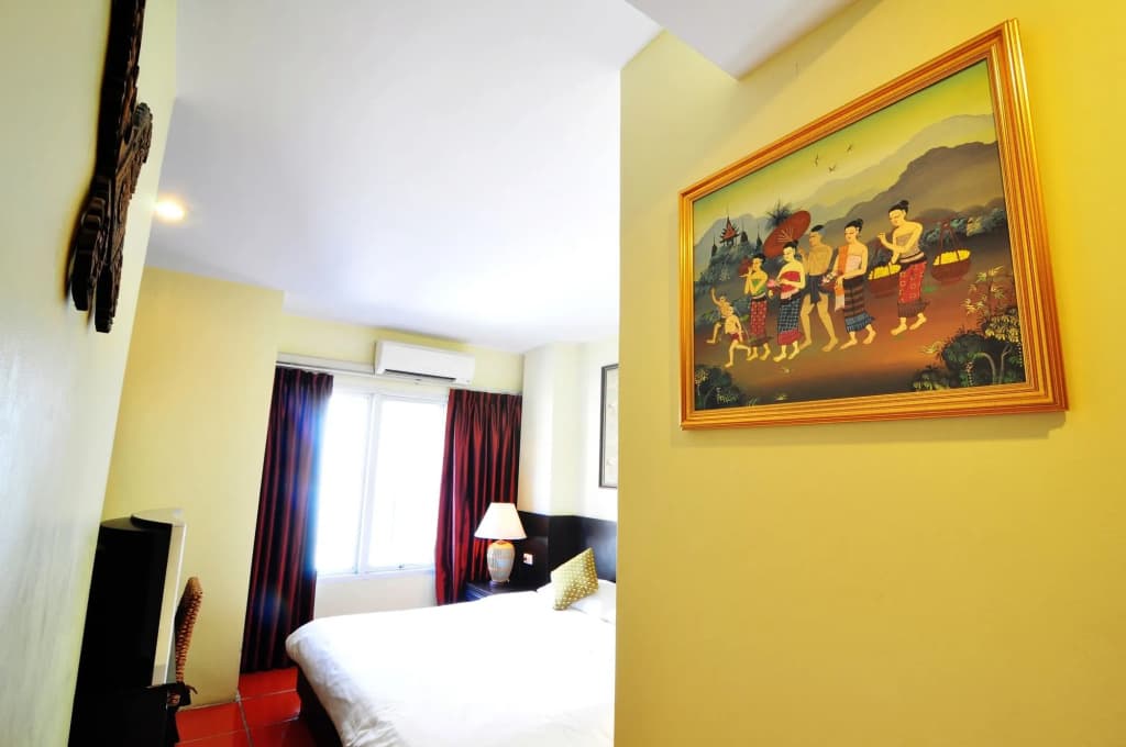 Baan Sukhumvit Soi 20 - photo 4