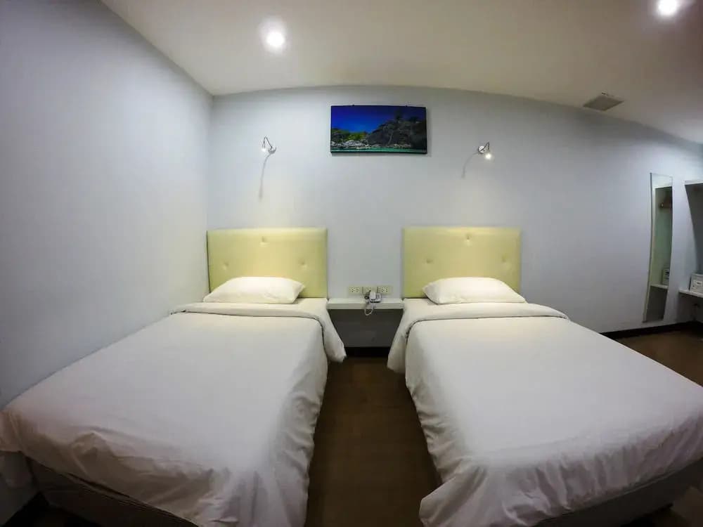 V Place Silom - photo 24