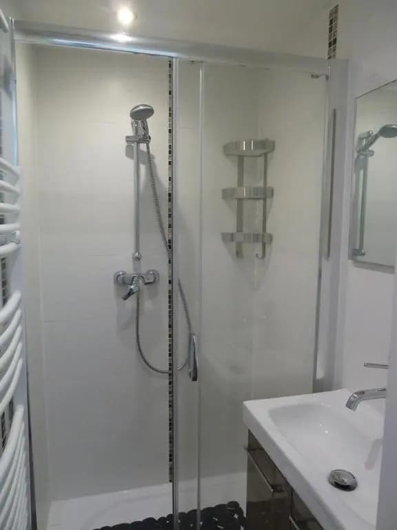 New 1 bedroom apt place Garibaldi - photo 7