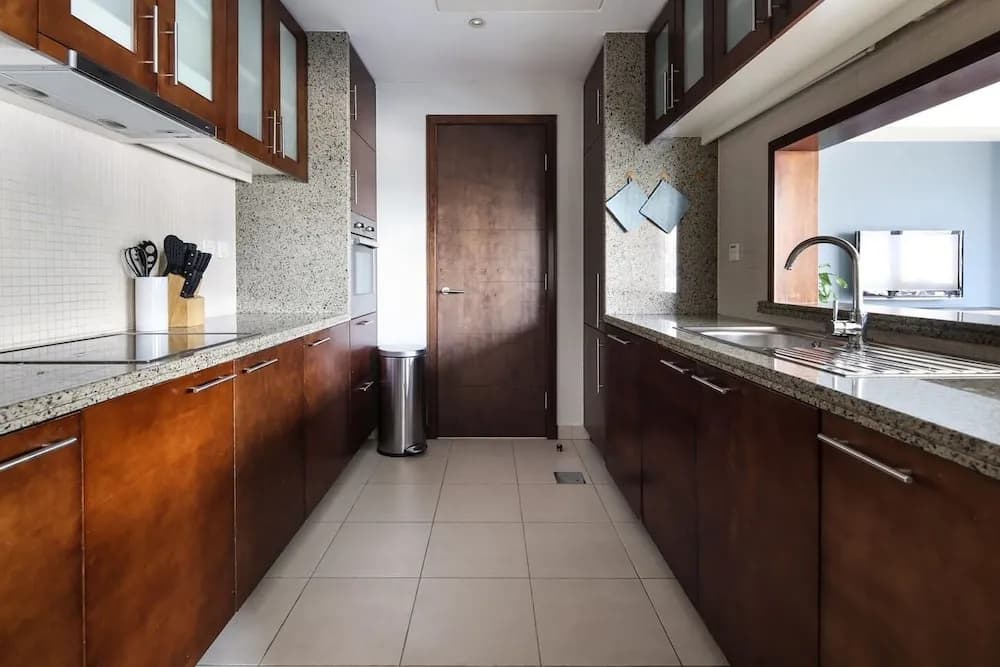 Light + Beautiful 1BR in Amazing Downtown Dubai! - photo 19