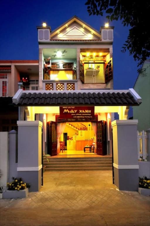 Blue Clouds Homestay - photo 1