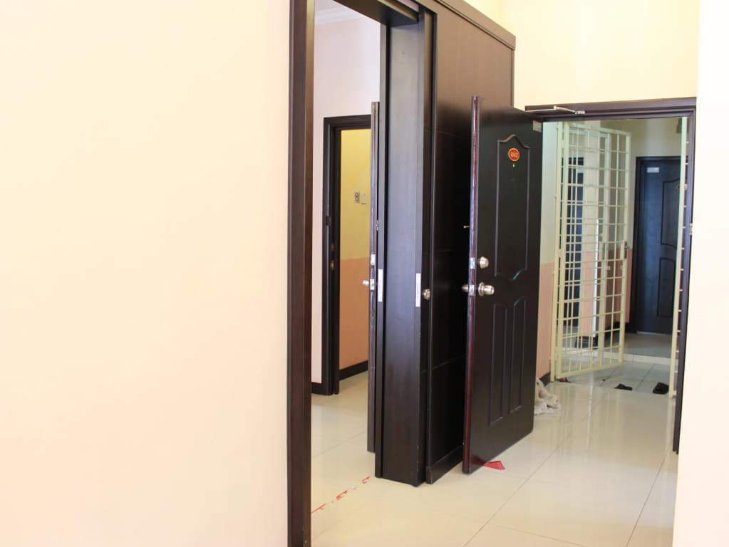 Stay Together 4, 5 & 6 Bedroom Apartments@ Marina Court Resort Condominium - photo 3